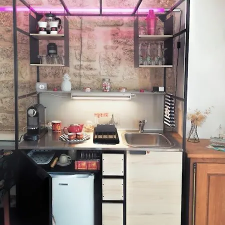 Pour Les Amoureux Des Vieilles Pierres Apartment Poussan